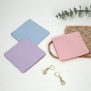 Sacs de rangement pour bijoux en microfibre velours carrés 8x8cm, pochettes anti-poussière pour bagues, matériau en tissu, origine Chine - Product Image 3