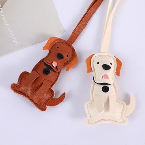 Pendentif en cuir créatif et mignon en forme de chiot Labrador, breloque de sac de chien de dessin animé tendance, porte-clés de voiture en cuir durable pour les amoureux des animaux, vente en gros - Product Image 2