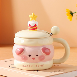 Vente en gros de tasses mignonnes à motifs d'animaux de dessins animés et de tasses en céramique de haute qualité pour filles - Product Image 3
