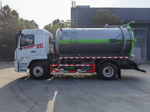 Camion d'assainissement diesel Dongfeng avec système d'aspiration haute pression, capacité de pompage de boues de 10-12m³, transmission manuelle - Product Image 3