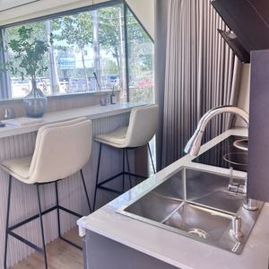 Casa Cápsula Pré-Fabricada de Design Moderno, Elegante e Luxuoso para Camping com Sistema Inteligente Cápsula Espacial - Product Image 6