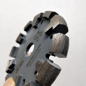 130 22.2 mét <span class=keywords><strong>V</strong></span> Hình dạng cắt tuckpoint kim cương tuck điểm mài cắt lưỡi sàn sưởi ấm lưỡi cưa cho bê tông rãnh - Product Image 2