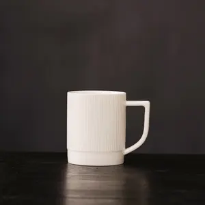 Wholesale Unique Stripe Jade White Ceramic Tea Latte Coffee 11oz Porcelain Mug Luxury