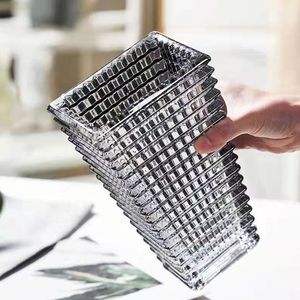 แจกันคริสตัลซีเปปไทด์สำหรับจัดดอกไม้ 10x10x25 ซม. พร้อมเครื่องประดับตกแต่งดอกลิลลี่สำหรับห้องนั่งเล่น - Product Image 3