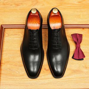 Zapatos de Hombre Formales de Negocios y Boda, Hechos a Mano con Cuero Genuino de Alta Calidad - Product Image 2
