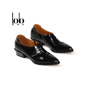 Chaussures habillées en cuir de luxe pour femmes, printemps 2026, avec une tige souple et des talons bas et épais, adaptées aux postes de travail de bureau - Product Image 2