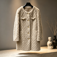 Manteau mi-long en laine pour femme, kaki, matelassé losanges, col rond, boutons dorés vintage, poches à double rabat, style ample, vêtement d'extérieur hiver