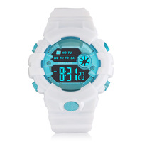 Jam Tangan Digital Elektronik Sporty Minimalis Multifungsi Gaya Korea 2026 untuk Anak Laki-laki dan Perempuan