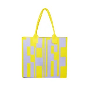 กระเป๋าถักไหมพรม กระเป๋าสะพายไหล่ถักไหมพรม กระเป๋าถือผู้หญิงขนาดใหญ่ ความจุเยอะ ทำจากโพลีเอสเตอร์ สายสะพายสองเส้น พกพาสะดวก ปิดแบบเปิด ดีไซน์ใหม่ทันสมัย - Product Image 1