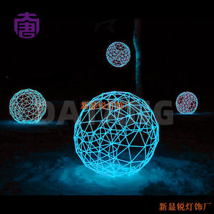 Decoración Navideña Comercial para Exteriores 2025, Adornos Decorativos para Exteriores, Esferas LED 3D, Motivos de Bolas de Navidad - Product Image 3