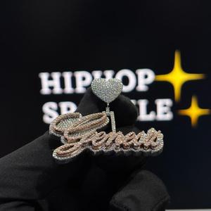 Collar Personalizado de Plata de Ley 925 con Nombre en Cursiva, Estilo HIPHOP SPARKLE, con Moissanita VVS, Corazón y Cadena Completamente Cubierta de Piedras, Unisex - Product Image 6