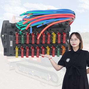 Scatola Portafusibili Elettrica per Escavatore, Scatola Relè e Fusibili a Lama per Doosan, Volvo, Isuzu, Mitsubishi, Kobelco - Product Image 1