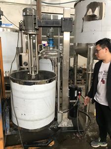 Tốc độ cao 0.55kw thép không gỉ 304 trộn homogenizer cho dầu gội đầu và xà phòng kem nhũ hóa máy của <span class=keywords><strong>SS</strong></span> trộn Tank - Product Image 5