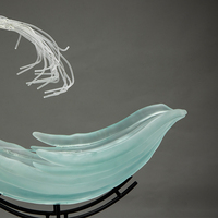 Hochwertige Maßgefertigte Wohnraumdekoration Ornamente Kunsthandwerk 3D-Design Moderne Wal-Wellen Transparente Harz-Skulptur