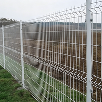 Valla 3D Curva para Lados de Vías Férreas con Recubrimiento en Polvo Antideslumbrante, Acero de Alta Resistencia y Puntos de Soldadura Fuertes