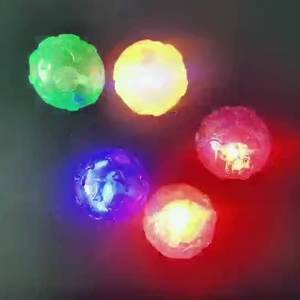 Sıcak satmak Led ışık Pet oyuncaklar TPR oyuncaklar Pet Squeak <span class=keywords><strong>Light</strong></span> <span class=keywords><strong>Up</strong></span> köpek topu oyuncaklar köpekler için yavru - Product Image 5