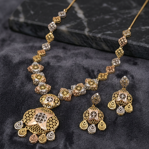 Juego de Collares Cortos de Oro de 3 Tonos al por Mayor, Conjunto de Joyería de Oro Multitono, Juego de Collares de Oro Tricolor, Conjunto de Joyería de Latón de 3 Tonos. - Product Image 1