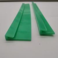 Rail de guidage linéaire en UHMWPE usiné CNC, profil d'extrusion, rail coulissant en nylon, autolubrifiant, anti-abrasion, sur mesure