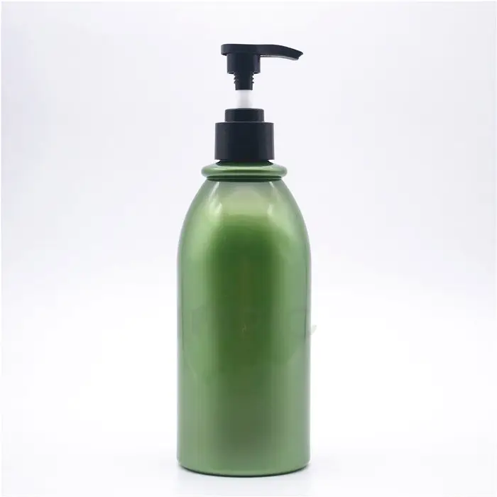 Custom cosmetic plastic shampoo bottle packaging with black cream pump