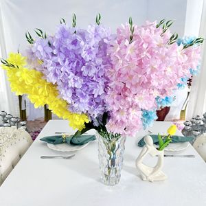 Fleurs artificielles Queyiyi, fleurs de cerisier artificielles, style B, grandes, à 5 branches, multicolores, en soie, pour décoration de mariage, accessoires pour allée - Product Image 3