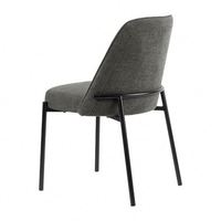 Chaises de salle à manger en tissu velours gris nordique rembourrées avec pieds en métal noir, meubles de salle à manger de style moderne et luxueux pour restaurant.