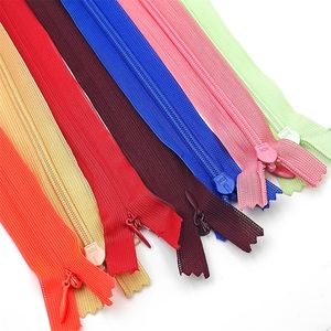Accesorios de ropa #3 #5, cremallera Invisible de nailon con cremallera de tela de todos los colores personalizada de color negro para ropa con extractor de lágrimas - Product Image 1