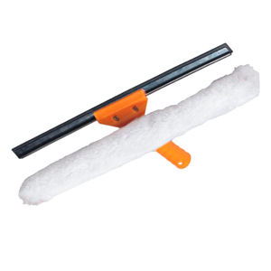 Spécialisé dans la production de <span class=keywords><strong>lave</strong></span>-vitres doubles <span class=keywords><strong>en</strong></span> microfibre et essuie-glace <span class=keywords><strong>en</strong></span> caoutchouc - Product Image 2