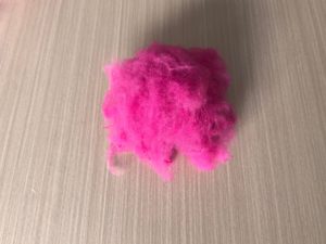 Serat Polyester Daur Ulang 100% Silikonisasi 7D 3D 1.5D 64mm untuk Pemintalan dan Isian Bantal Tekstil Rumah Tangga - Product Image 2