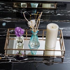 Plateau miroir rectangulaire <span class=keywords><strong>en</strong></span> verre <span class=keywords><strong>en</strong></span> métal moderne pour la maison ou l'hôtel Décorations souples de <span class=keywords><strong>petite</strong></span> taille <span class=keywords><strong>Plaque</strong></span> de rangement pour affichage ou utilisation dans un sac - Product Image 6