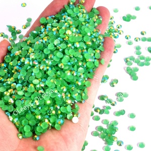 Oleeya Lot en vrac de strass en résine SS6-SS30, couleurs vert émeraude gelée, TRN, à dos plat argenté, couleurs AB, pour vêtements - Product Image 2