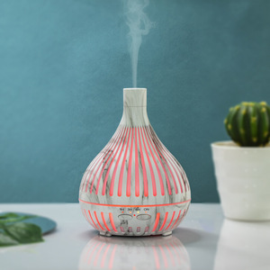 Difusor de Aroma Ultrasónico Eléctrico de Mármol para Dormitorio - Humidificador de Vapor Frío de 400 ml con Luz LED y Temporizadores - Product Image 1