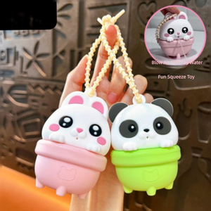 Porte-clés animal mignon qui éclabousse d'eau, jouet souple à presser pour pulvériser, cadeau amusant pour étudiants, idéal pour les fêtes à la piscine - Product Image 1