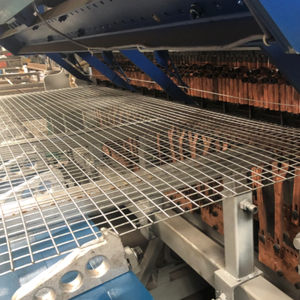 Pannello in Rete Metallica Elettrosaldata 4X4 per Recinzione Gabbione non Zincato Rete a Rombo per Cani Porcili Filo di Ferro Cina Tailandia - Product Image 3