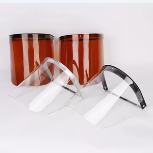 Visor transparente Escudo facial Casco de soldadura de plástico antihumo con protección facial resistente al calor - Product Image 2