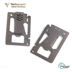 Carte multi-outils en acier inoxydable 10 en 1, outil de poche portable pour le camping, la randonnée, toutes saisons - Product Image 3