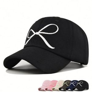 2025 Wholesale 100% Cotton Canvas Dad <b>Hat</b> Embroidered Customize Sporty & Formal Sports <b>Hats</b> and Caps Custom Logo Baseball Cap - Product Image 1