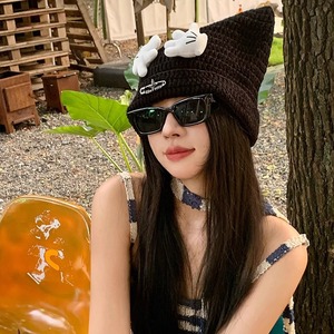 Gorro de Punto con Diseño de <span class=keywords><strong>Mickey</strong></span> <span class=keywords><strong>Mouse</strong></span> de Dibujos Animados para Mujer, Gorro Divertido para Fotos, Gorro Holgado de Moda que Adelgaza el Rostro - Product Image 2