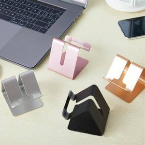 Support de téléphone de bureau en alliage d'aluminium avec logo imprimé antidérapant universel pour téléphones et tablettes - Product Image 1