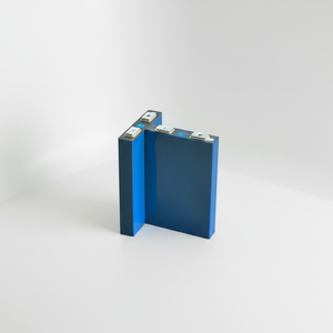 ระบบจ่ายพลังงาน: เซลล์ 3.2V 30Ah 3C ที่ปรับปรุงประสิทธิภาพแล้วสำหรับรถสามล้อไฟฟ้า - Product Image 1