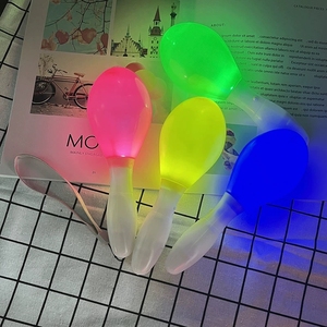 ขายส่งของเล่นมาราก้า LED กระพริบแสง พร้อมโลโก้สั่งทำพิเศษ สำหรับงานแสดงสดและอุปกรณ์เชียร์ - Product Image 2