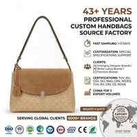 Sac à bandoulière tressé en paille pour la plage, avec rabat en cuir suédé caramel, sac à main en rotin, tricot Chevron, OEM ODM, vente en gros d'usine sur mesure