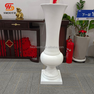 Jarrón Moderno de Fibra de Vidrio Blanco Liso, Alto y Grande, con Forma de Trompeta, Centro de Mesa para Decoración de Eventos y Bodas - Product Image 2