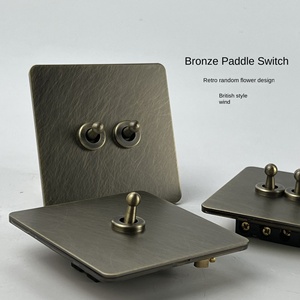Personnalisez les interrupteurs muraux à bascule en acier inoxydable bronze antique de type 86 interrupteur mural électrique rétro à panneau en métal brossé - Product Image 5