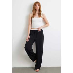 Pantalones Anchos de Pierna Ancha con Cintura Elástica Negra para Mujer - Product Image 4