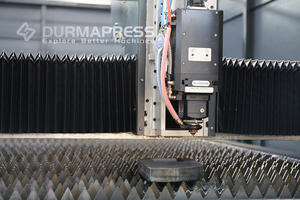 Máquina de Corte Láser de Fibra CNC <span class=keywords><strong>Hongniu</strong></span> DP-Full <span class=keywords><strong>Laser</strong></span> 4020H 20KW para Láminas Metálicas de 25 mm, Schneider AI de Alta Seguridad, Garantía de 5 Años - Product Image 5