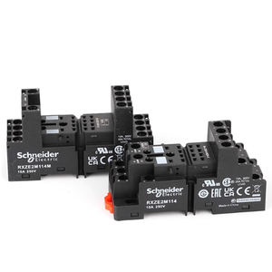 Pour <span class=keywords><strong>prise</strong></span> hybride de Base de relais hybride <span class=keywords><strong>Schneider</strong></span> Electric RXZE2M114M - Product Image 2