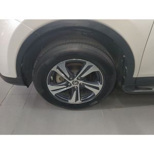 Voiture <span class=keywords><strong>d</strong></span>'occasion Guazi, Toyota RAV4 2015, Nouveautés, Moteur <span class=keywords><strong>essence</strong></span>, Boîte automatique, SUV 5 places, Conduite à gauche, pour <span class=keywords><strong>une</strong></span> utilisation quotidienne robuste - Product Image 4