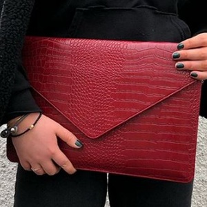 For Custom 13 Inch Modern Simple Portable PU Leather Alligator Print Women's <b>Laptop</b> Sleeve <b>Bag</b> - Product Image 4