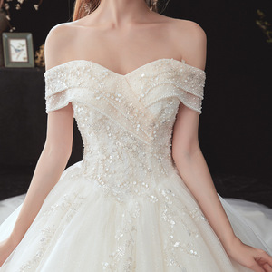 Off-the-Shoulder Ball Gown Wedding Dress Sweetheart Neckline Tulle Netting Off White Floor Length Vintage Style X051 - Product Image 1