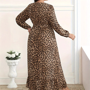 Long Sleeve V Neck <strong>Plus</strong> <strong>Size</strong> Women Dress European and American Fashion Trend Leopard Print Slit Long Sleeve Dress for Women - Product Image 4